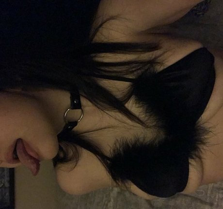 medusasins sexy actress image