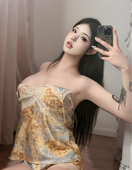 Yuzichucunqi exclusive actress img