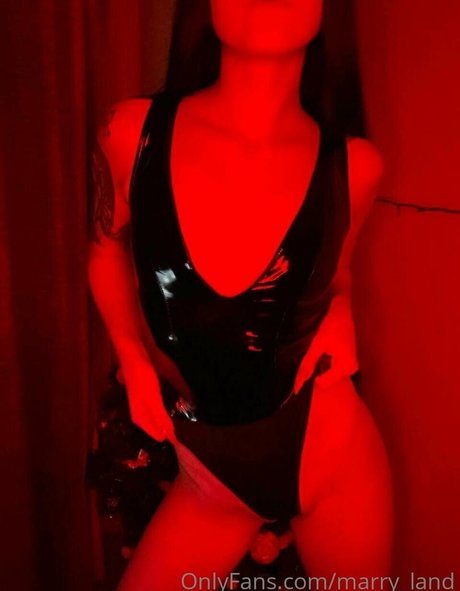 marry land pornstar sexy pictures