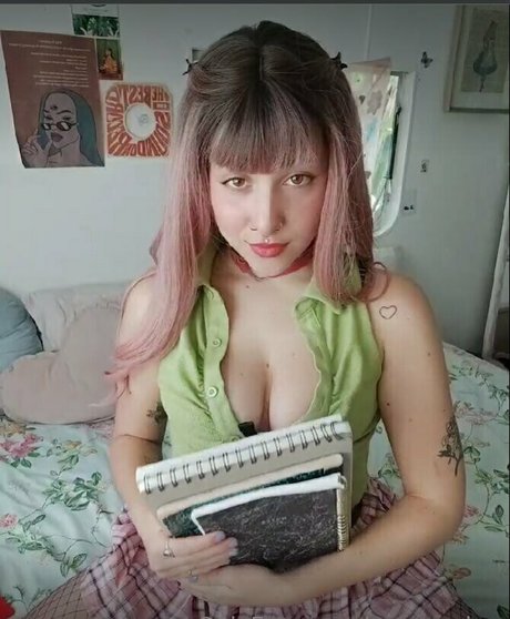 azramedea Quick model image