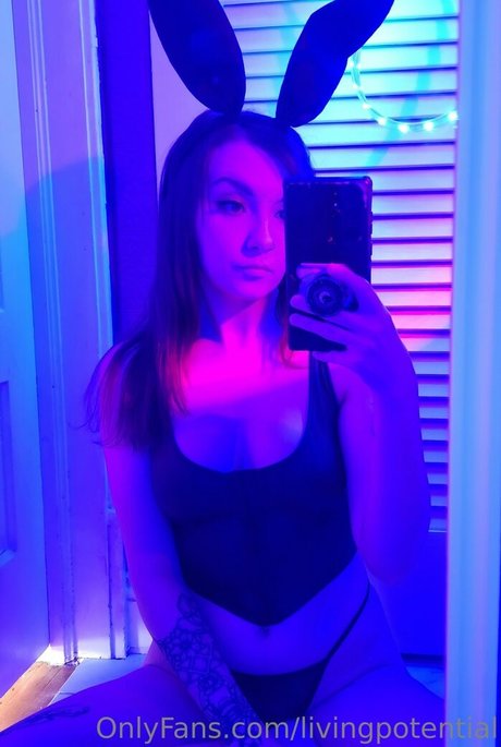 tiny onlyfans xxx pics