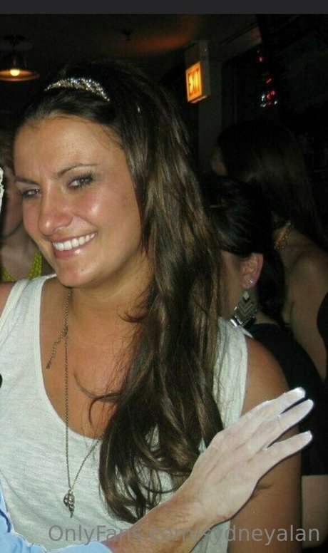 sydneyalan model xxx photos