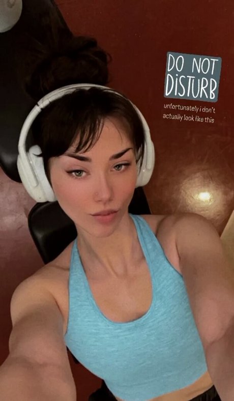 Pieceofmoo model hot pic