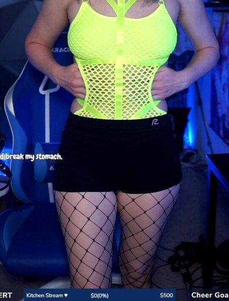 IceTokki hot pornstar photos