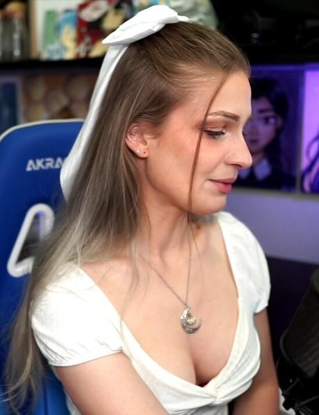 lesbian kissing onlyfans sexy naked archive