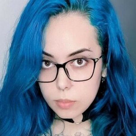 Karol Blue model erotic gallery