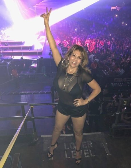 Mexymilf model perfect gallery