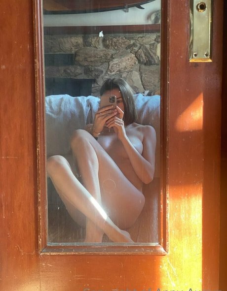 Anny Aurora model pretty archive