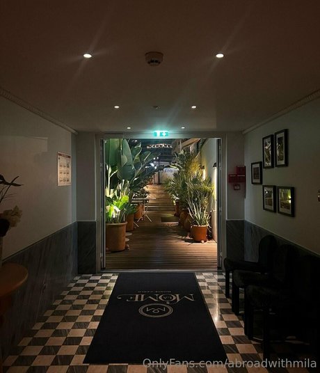 Abroadwithmila high quality pornstar pics