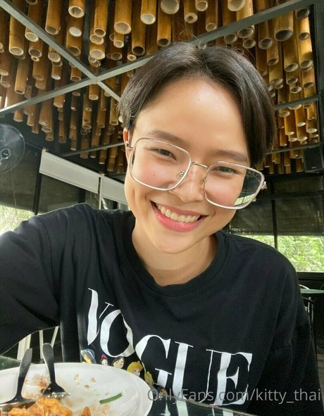 kittysphinxvipasian pornstar image