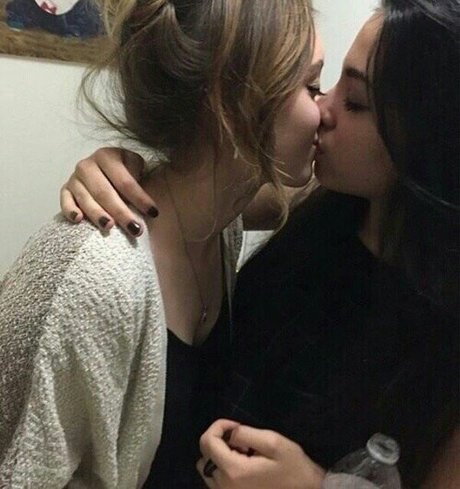 Pausotort pornstar img