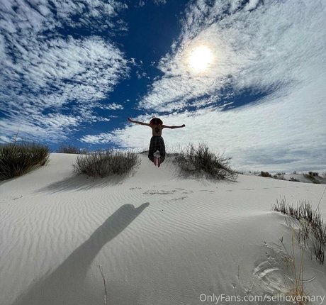 selflovesage star free pictures