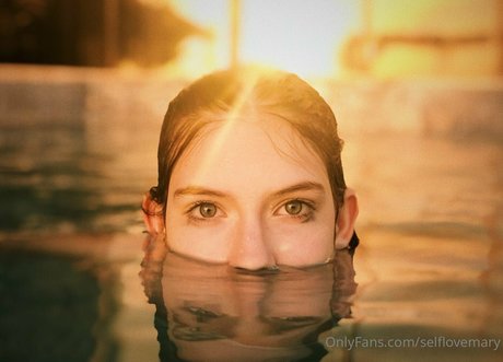 selflovesage pretty actress archive