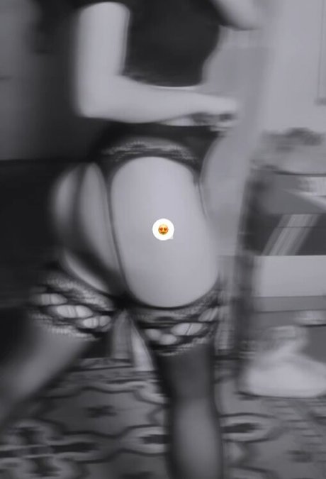 Eternajud erotic pornstar img