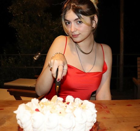 Ayca Tilki pornstar hd images