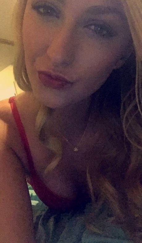 Alexa Grace Quick model image