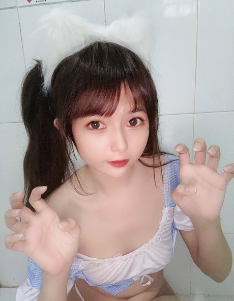 micacos pornstar nude image