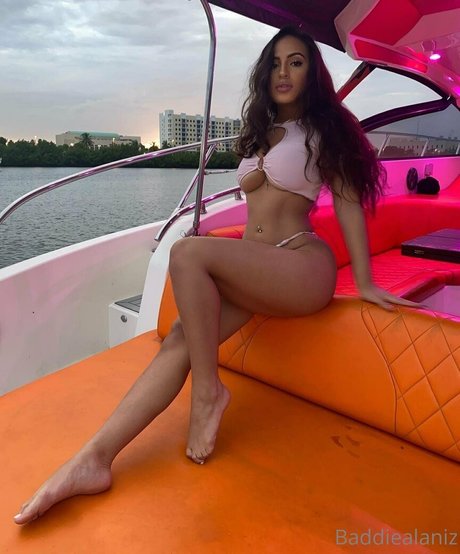 theyloveaiza beautiful pornstar img