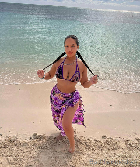 theyloveaiza star nudes images