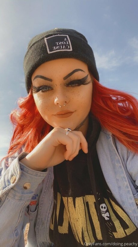 doing peachy model beautiful photo