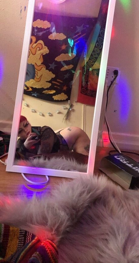 doing peachy star adult photo