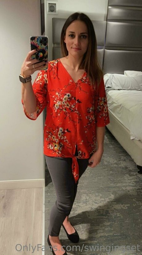 swingingset nude pornstar picture