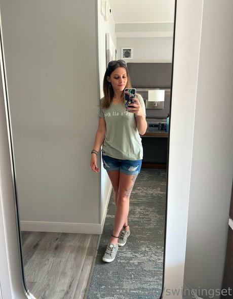 swingingset pornstar sexy photos