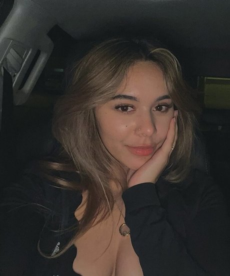 Chellchee star nude archive