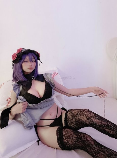 Akari Cos porn actress pic