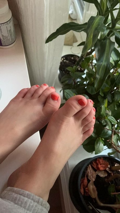 Ava Rose Beaune star photos