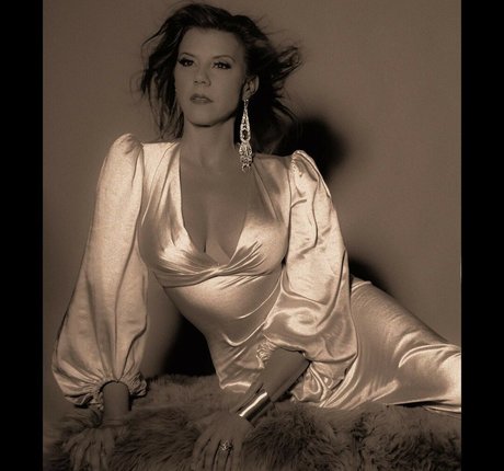 Jodie Sweetin star sexy photo