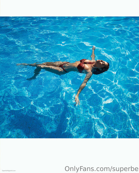 Superbe pornstar beautiful picture