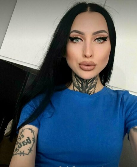 weryberry star nudes photos