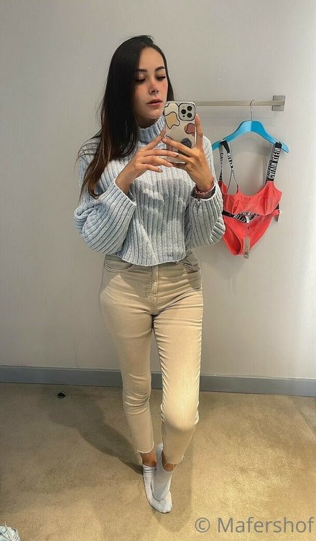 Mafershof model adult photos