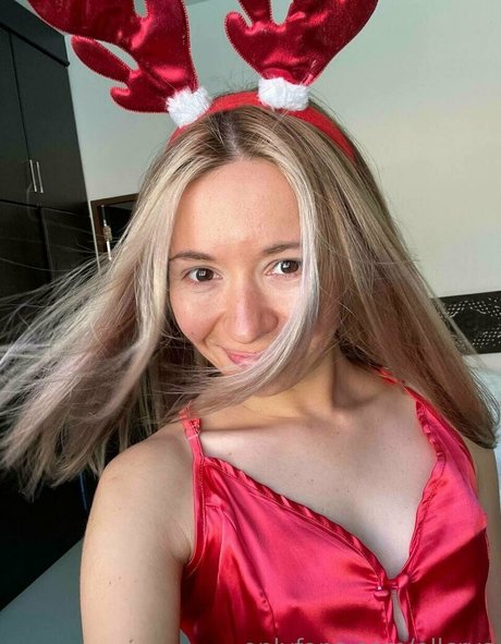 Ellcrys best star photo