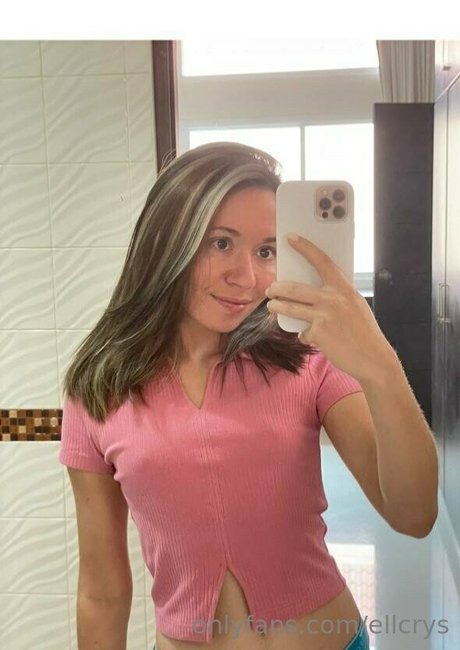 Ellcrys sexy actress pic