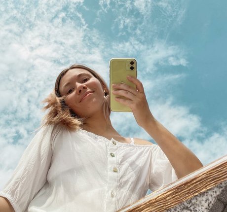 Ellcrys art model picture