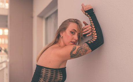 sophielune model perfect pics