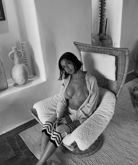 Maria Mood model sexy photo