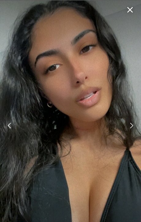 nadiastrikesagain star perfect picture