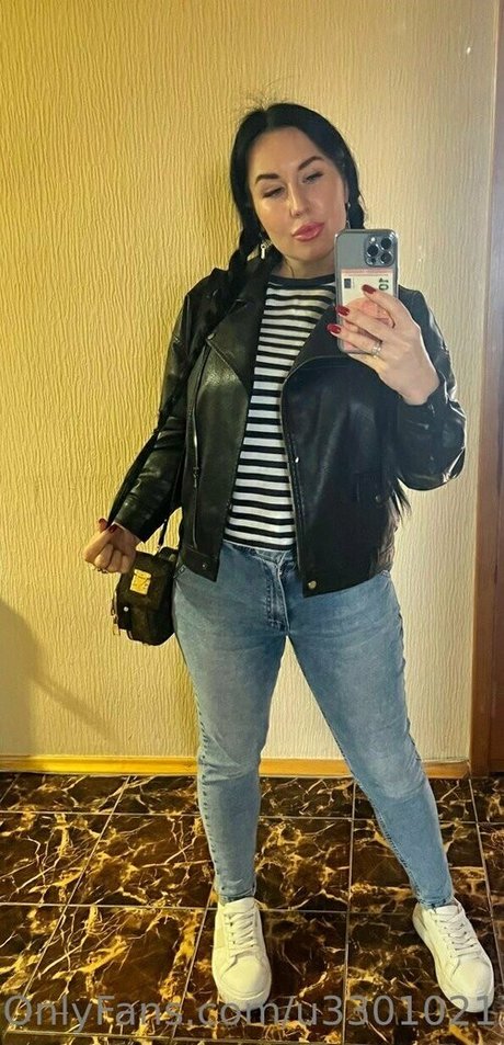 big tits young onlyfans top galleries