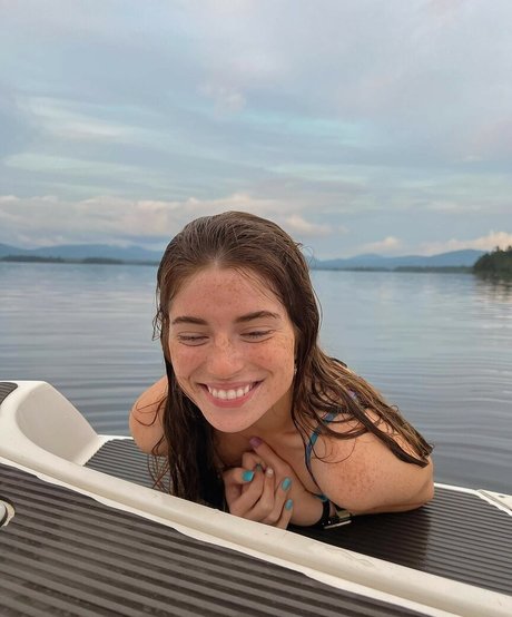 Hannah Stein star beautiful images