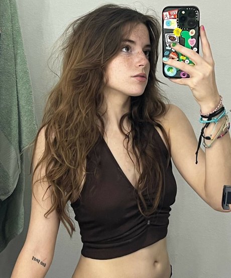 Hannah Stein model sexy pics