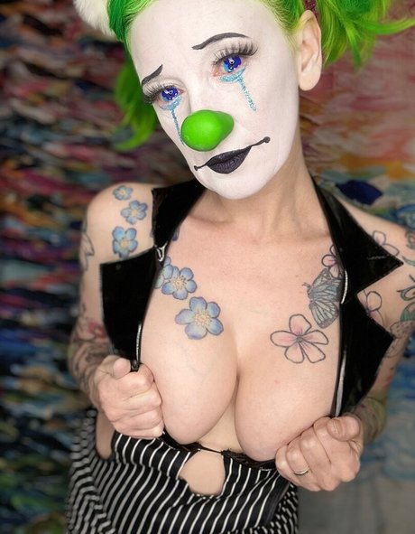 Sage Griffin porn star galleries