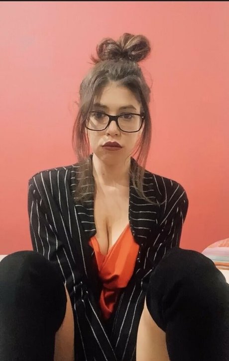 elisabettazaffiro xxx actress pics