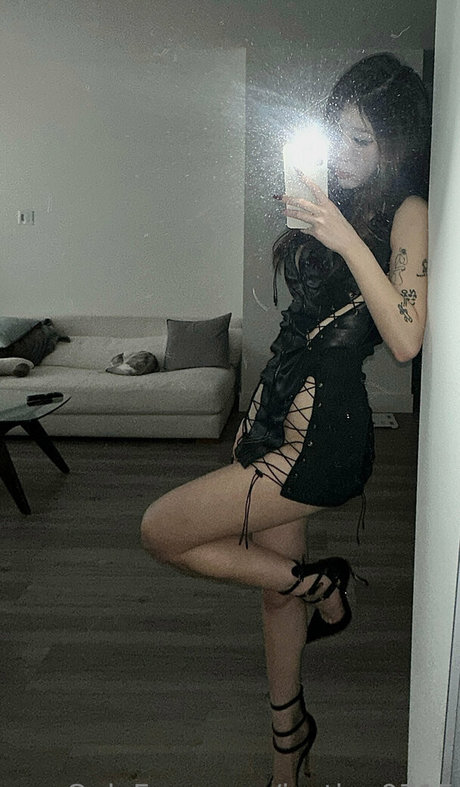 justine0715 pretty pornstar photo