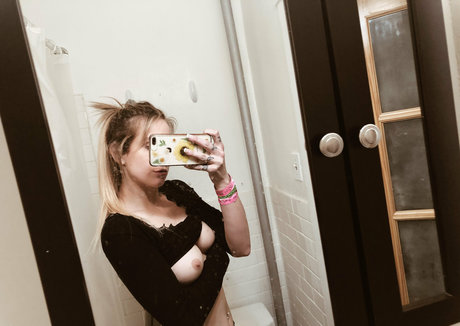 japanese blowjob onlyfans perfect photos