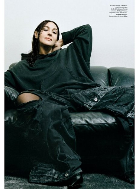 Monica Bellucci high quality pornstar photos