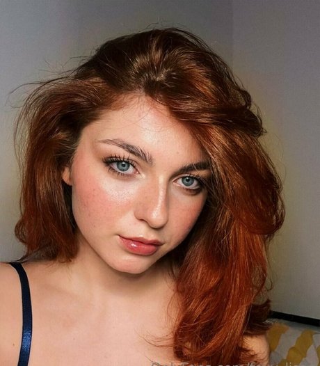 foxy lisaa pornstar img