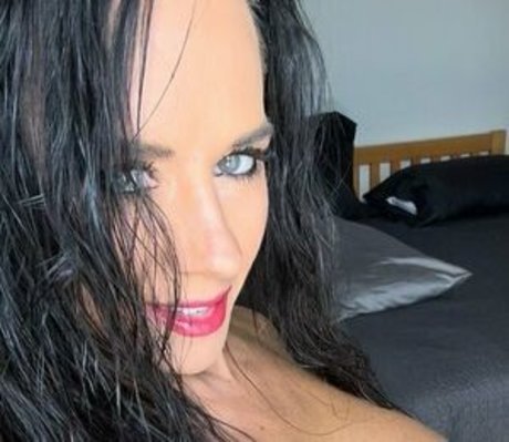 fitt4pleasure model top photos